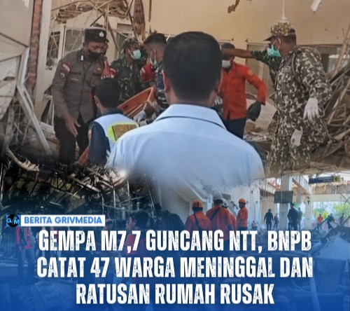 Petugas gabungan melakukan penanganan dampak gempa M7,7 di Nusa Tenggara Timur