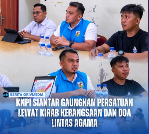 Rapat persiapan Kirab Kebangsaan dan Doa Bersama Lintas Agama KNPI Pematangsiantar bersama Pemko Siantar di Kantor Kesbangpol